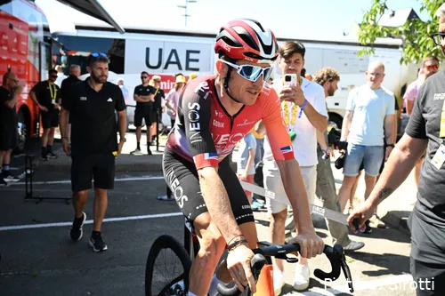 Thomas made the breakaway on stage 7