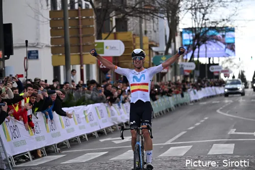 Lazkano teve um desempenho notável na Movistar, o que lhe valeu uma transferência choruda para a Red Bull