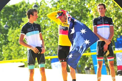 Cadel Evans (Mitte)<br>