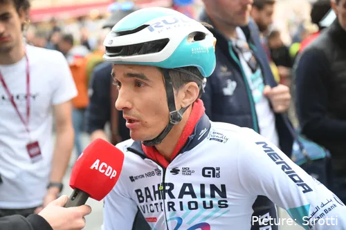 Pello Bilbao kündigt bei der Baskenland-Rundfahrt 2026 seinen Abschied vom Profiradsport zum Saisonende an.