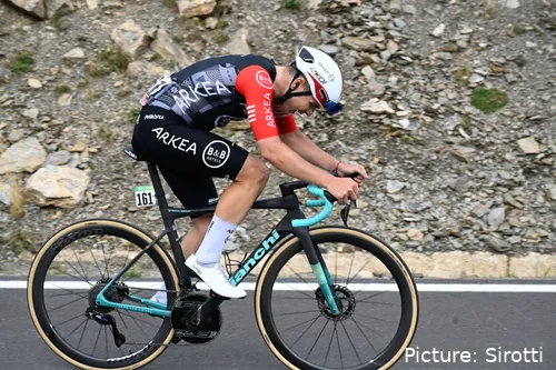 Raúl García Pierna en su último año con Arkéa antes de irse a Movistar Team