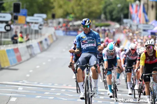 Sam Welsford sprintet zu einem Etappensieg beim Tour Down Under