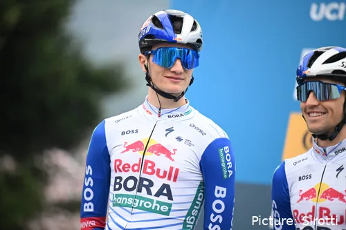Giulio Pellizzari vor der zweiten Etappe von Tirreno-Adriatico 2026