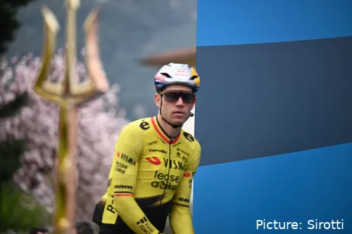 Wout Van Aert vor Etappe 2 bei Tirreno-Adriatico 2026