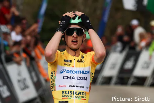 Paul Seixas gewinnt im Gelben Trikot bei der Baskenland-Rundfahrt 2026