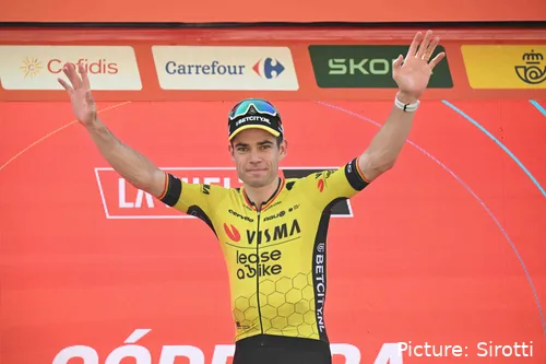 Wout van Aert liep twee ernstige verwondingen op in 2024