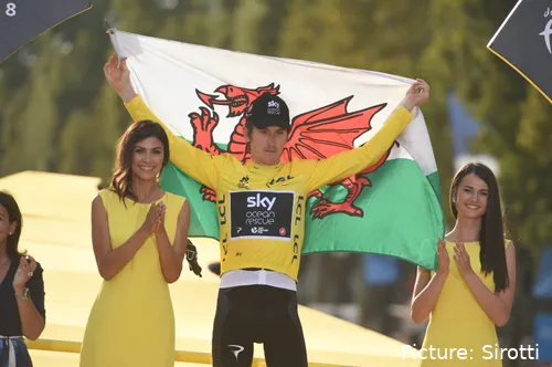 Thomas viert zijn gele trui overwinning in de Tour de France 2018