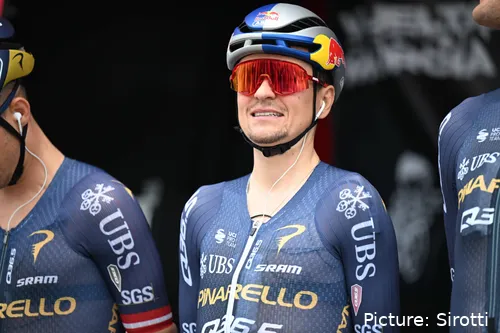 Tom Pidcock tijdens de Vuelta Murcia 2026