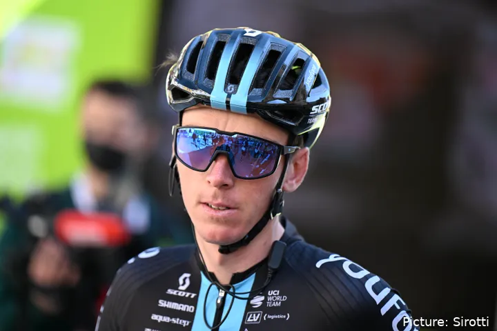 Romain Bardet, podio en dos ocasiones del Tour de Francia