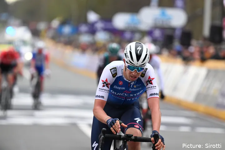 Steimle, cuando era gregario de Remco Evenepoel y Julian Alaphilippe