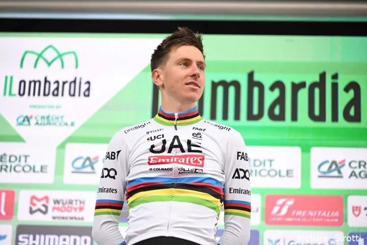 Tadej Pogacar se lució en Il Lombardia