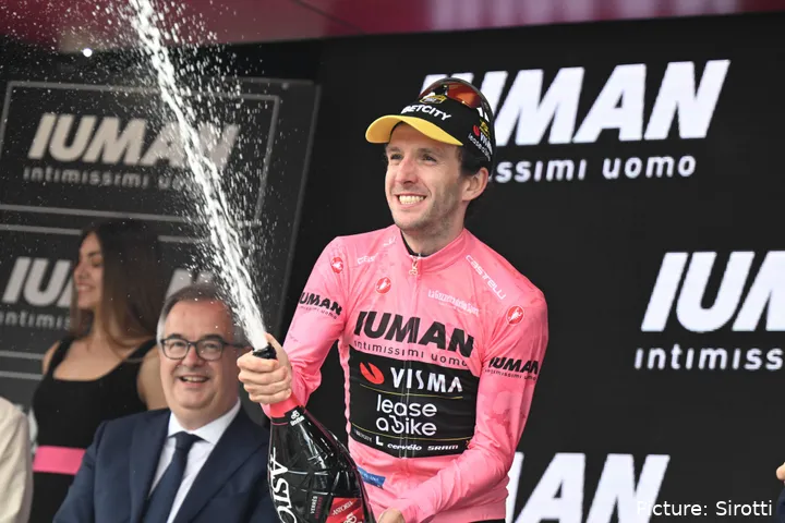 Simon Yates ganará el Giro de Italia 2025
