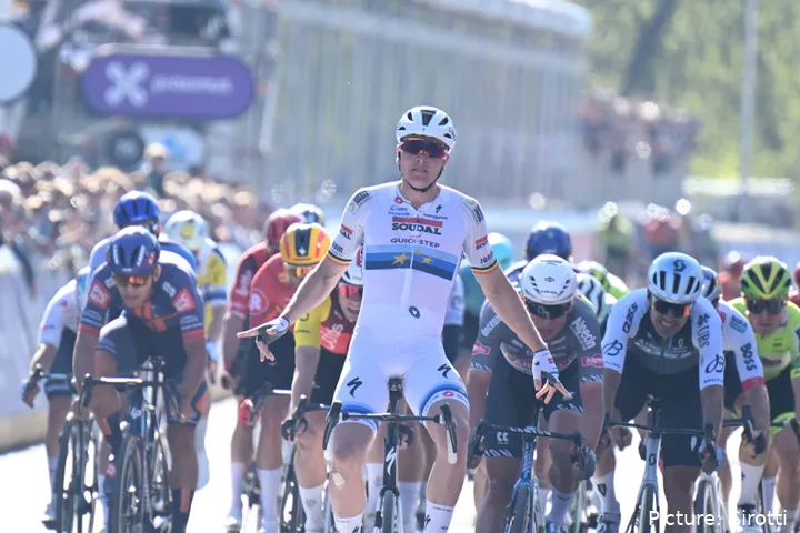 Tim Merlier, celebrando una victoria