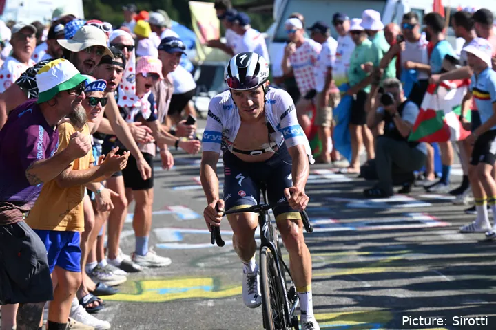 Remco Evenepoel abandonó el Tour de Francia 2025 durante la 14ª etapa