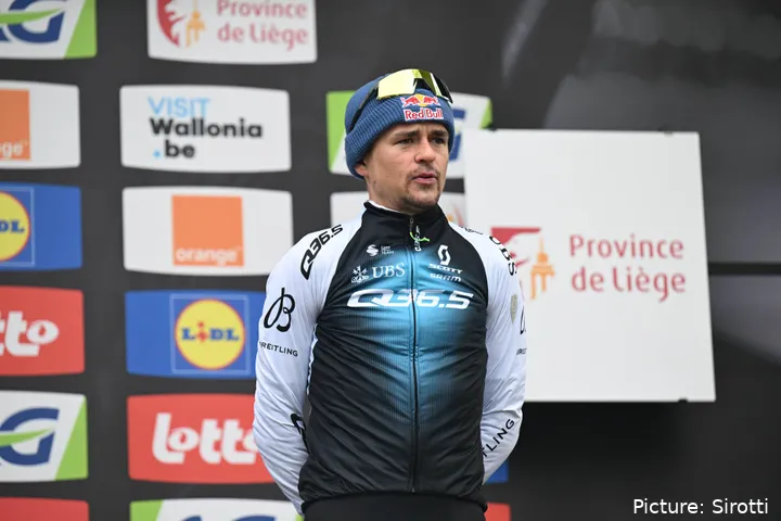 Tom Pidcock disputará la Vuelta a España 2025