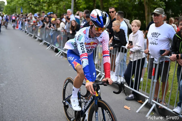 Primoz Roglic es 13º del Tour de Francia 2025 tras cuatro etapas