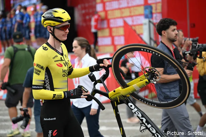 Matteo Jorgenson, ciclista de Visma - Lease a Bike