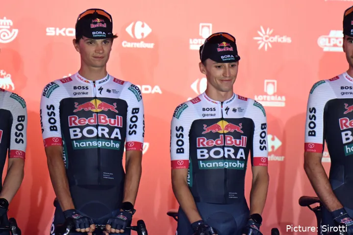 Jai Hindley y Giulio Pellizzari están brillando en esta Vuelta a España 2025