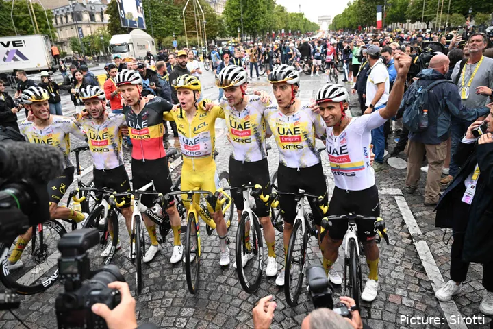 El UAE Team Emirates - XRG de Tadej Pogacar es uno de los mejores equipos del mundo