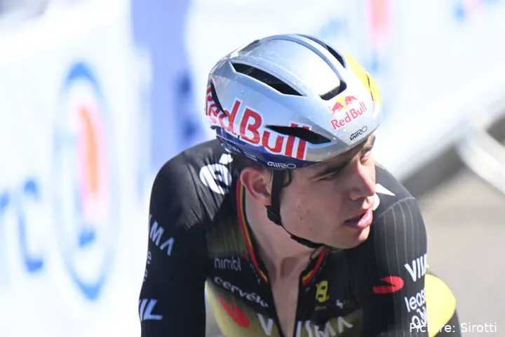 Wout van Aert se ve preparado para ganar la Clásica de Hamburgo