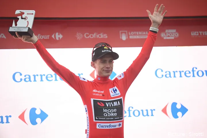 Jonas Vingegaard lidera la Vuelta a España tras la etapa 2