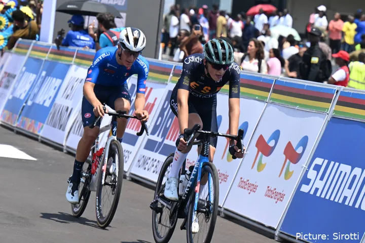 Javier Cubillas, en el Mundial de Kigali