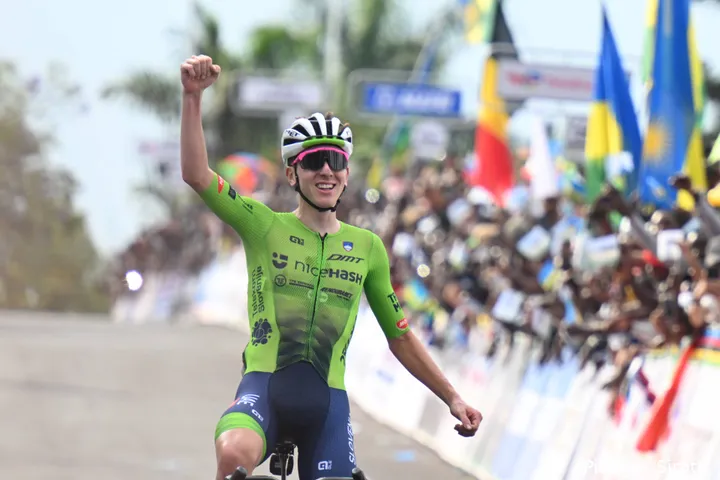 Tadej Pogacar ganó el Mundial de Kigali 2025