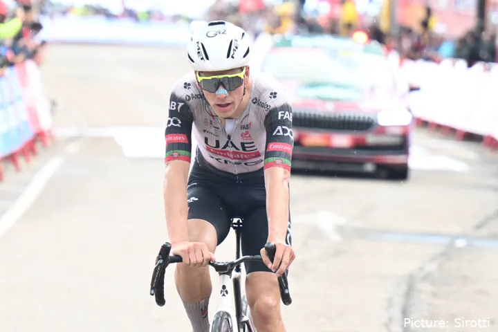 Joao Almeida, en la temporada 2025 con UAE Team Emirates RXG.