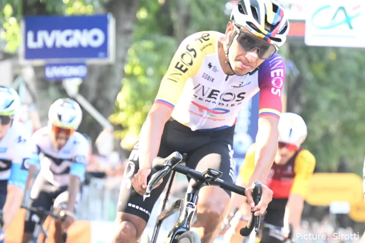 Egan Bernal recuperó sensaciones