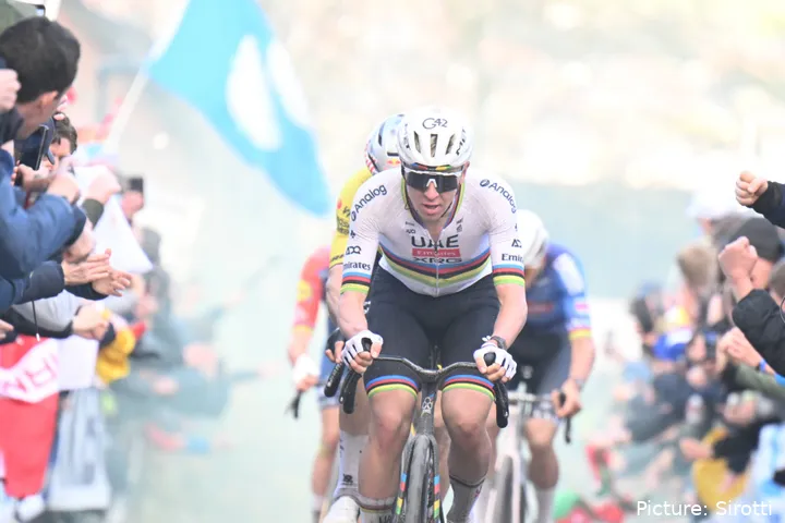 Tadej Pogacar, en el Tour de Flandes 2026.