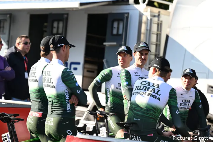 caja-rural-tour-de-francia-1267409100