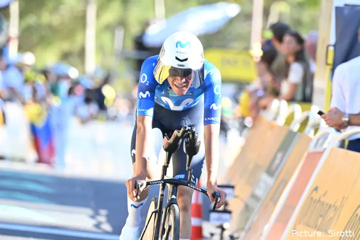 Cian Uijtdebroeks, ciclista de Movistar Team