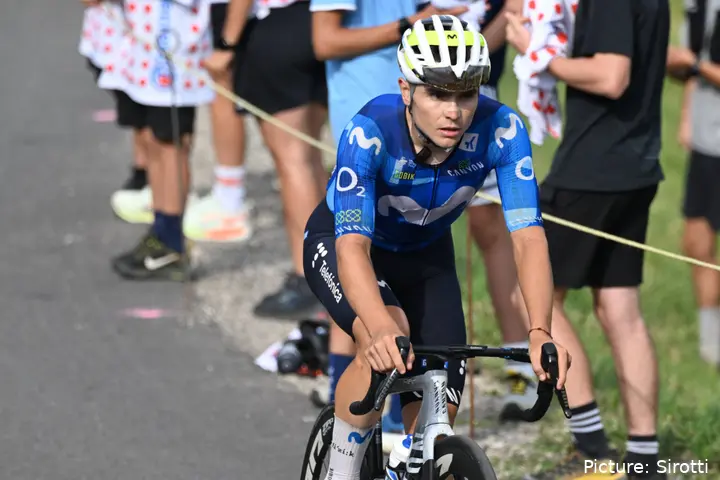 Raúl García Pierna, en el Tour de Francia 2026 con Movistar Team.