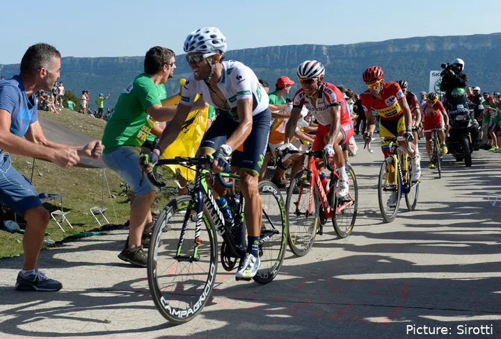 Alejandro Valverde during the 2012 Vuelta a España, followed by compatriot Joaquim Rodríguez and Alberto Contador. @Sirotti