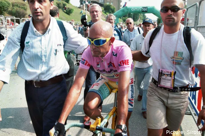 Antes de Pogacar, Marco Pantani fora o último homem a conquistar a dobradinha Giro-Tour (em 1998)
