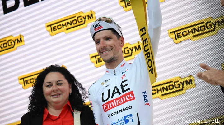 João Almeida será um dos lideres da UAE para a Vuelta 2024
