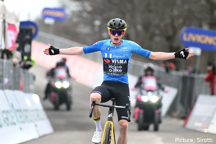 Jonas Vingeggard quererá uma camisola com outra cor no final da Volta a França