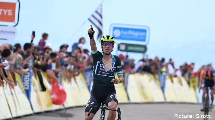 Roglic venceu duas etapas até agora no Criterium du Dauphine 2024