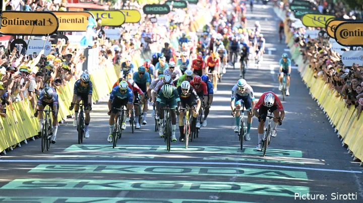 Dylan Groenewegen venceu a etapa 6 da Volta a França 2024
