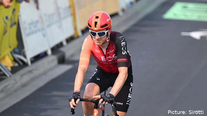 O pódio de Geraint Thomas no Giro d'Italia foi o único top 5 da INEOS Grenadiers em Grandes Voltas, este ano