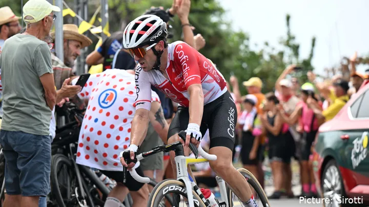 Ion Izaguirre abandonou a Volta a França à 11a etapa por doença&nbsp;