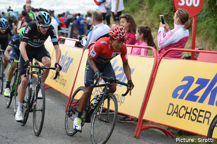 Depois de ter sido derrotado duas vezes na Volta a França, Nairo Quintana venceu Chris Froome na Vuelta de 2016. @Sirotti