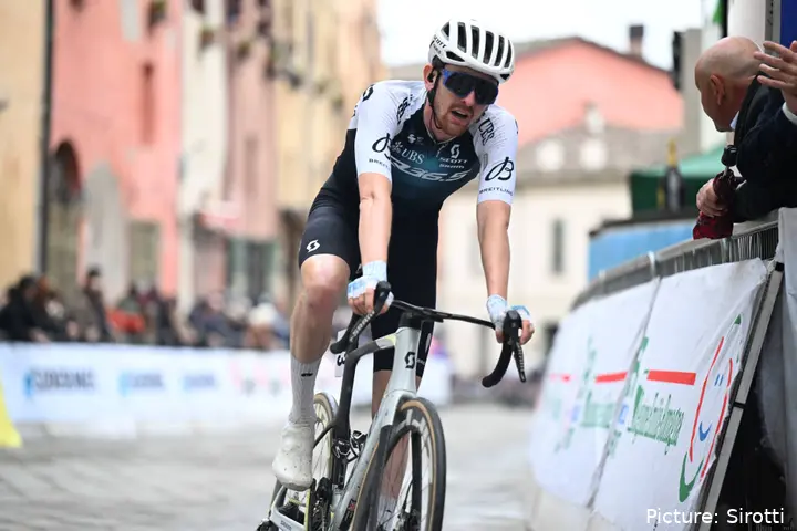 Mark Donovan is set to join Team Visma | Lease a Bike