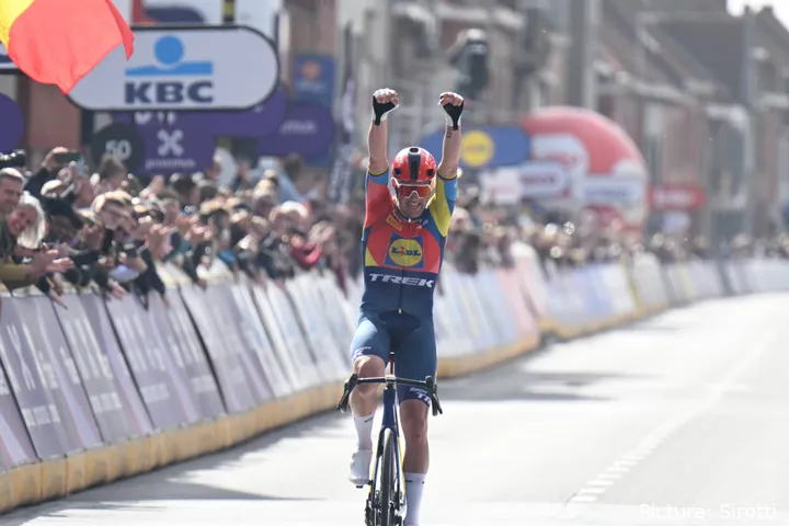 Mads Pedersen winning Gent Wevelgem. @Sirotti