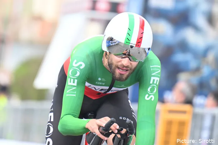 Filippo Ganna é o campeão italiano de contrarrelógio