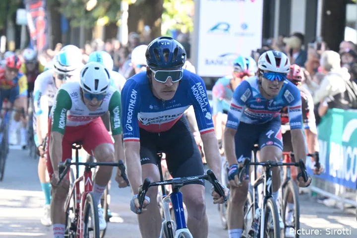 Dorian Godon could become the first overall leader of the race on stage 1