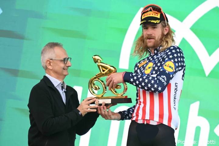 Quinn Simmons foi um dos protagonistas do Il Lombardia 2026