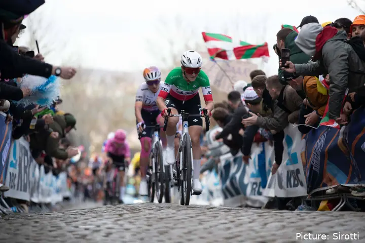 Elisa Longo Borghini is currently fourth at the Tour de France Femmes