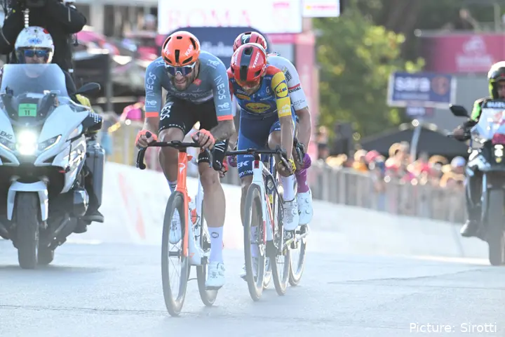 Filippo Ganna on the attack during stage 21 of the 2026 Giro d'Italia in Rome