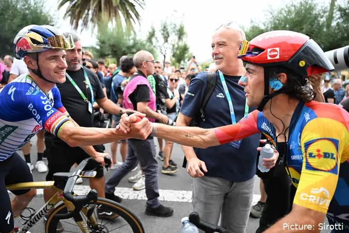 Remco Evenepoel and Giulio Ciccone at Clasica San Sebastian 2026